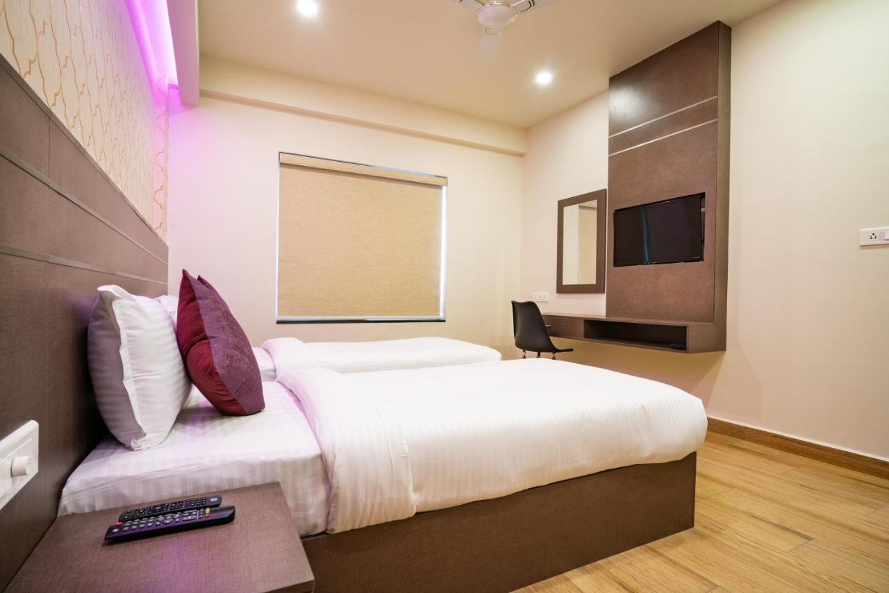 Lavender Infopark Kochi Hotel Kültér fotó