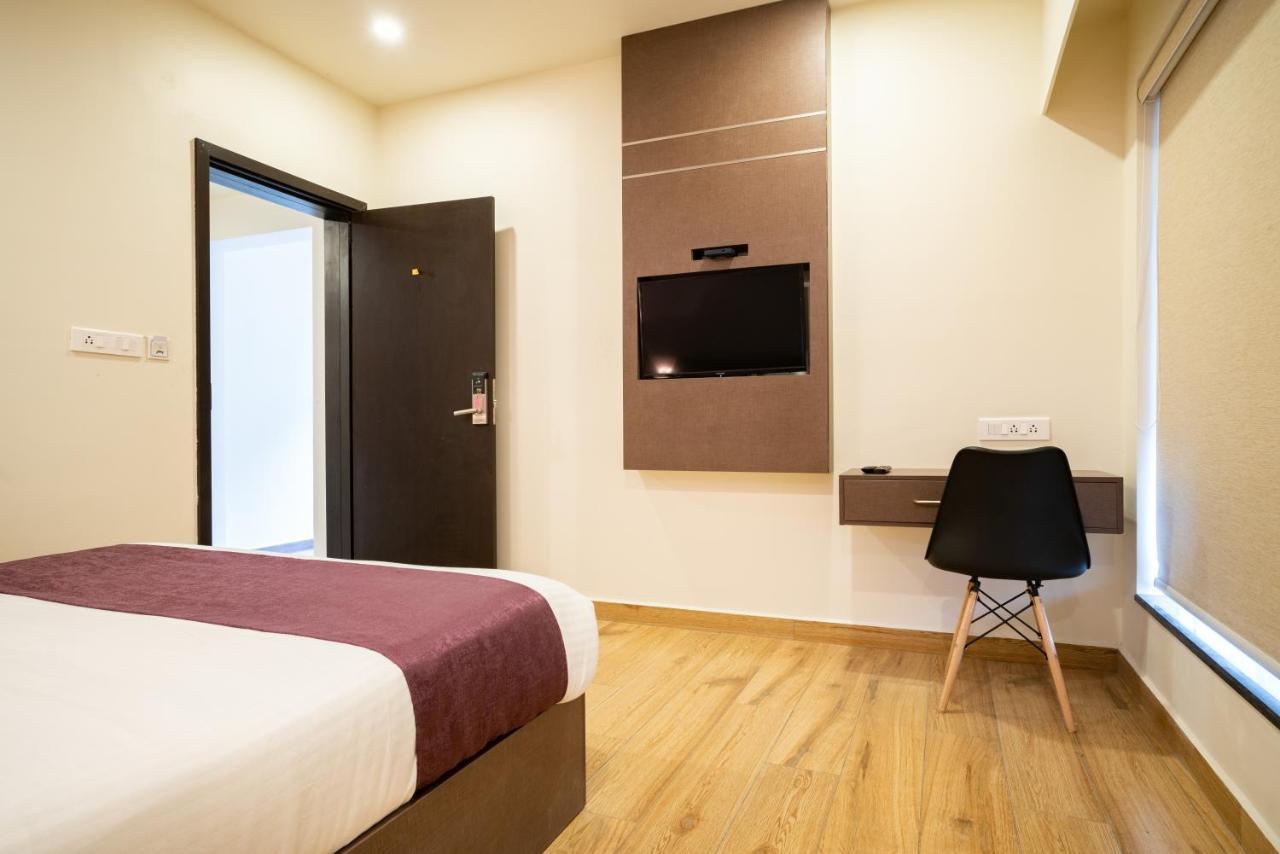 Lavender Infopark Kochi Hotel Kültér fotó