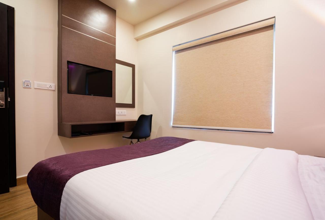 Lavender Infopark Kochi Hotel Kültér fotó