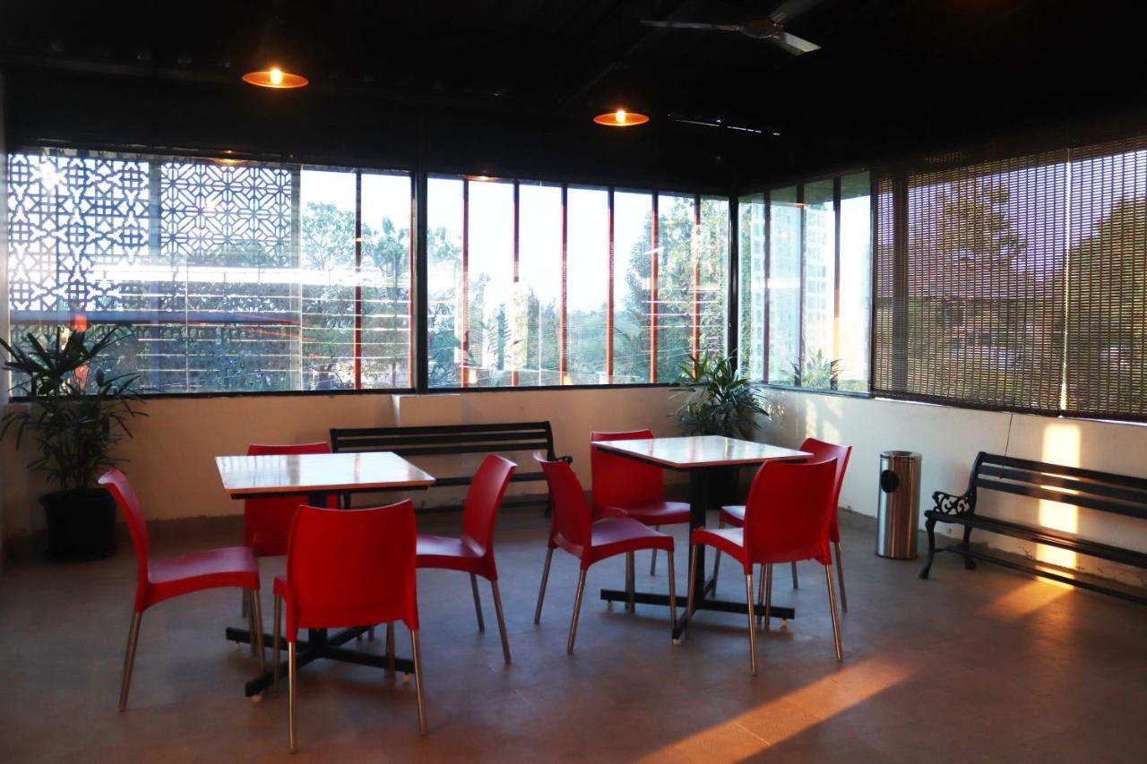 Lavender Infopark Kochi Hotel Kültér fotó