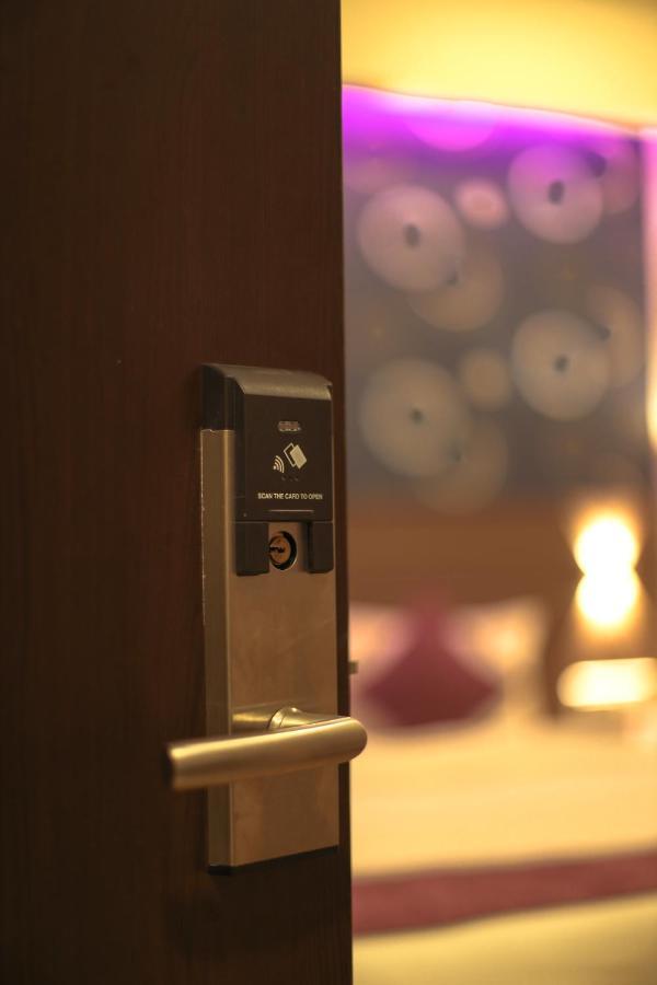 Lavender Infopark Kochi Hotel Kültér fotó